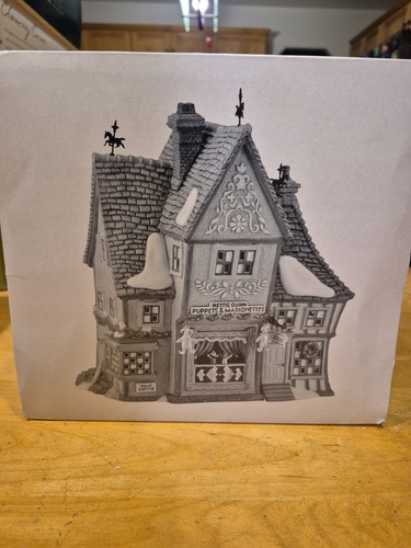 Department dickens village - department,